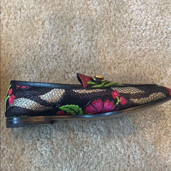 Gucci Jordaan leather-trim metallic floral loafers - Picture 7 of 11